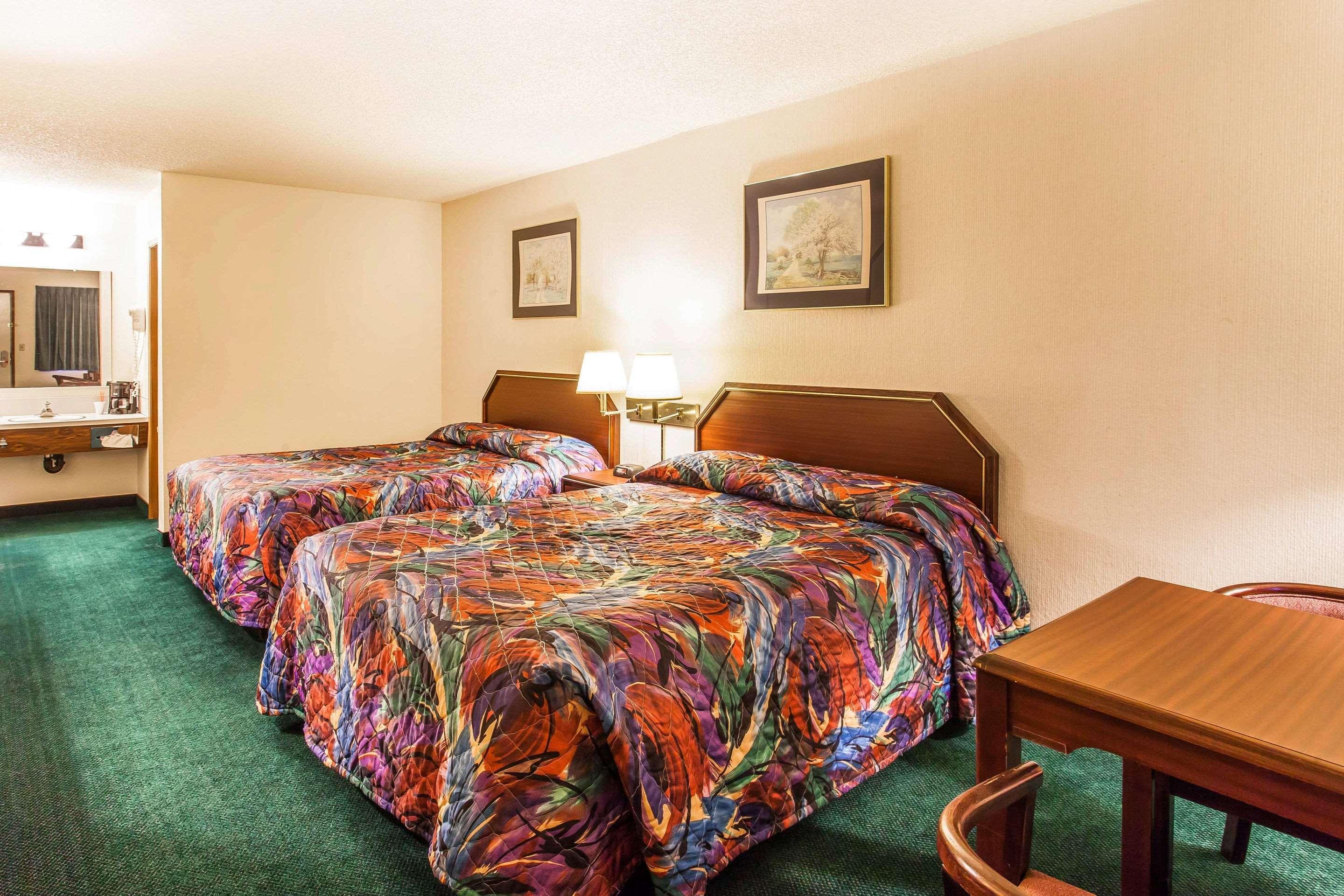 Econolodge Эверетт Экстерьер фото